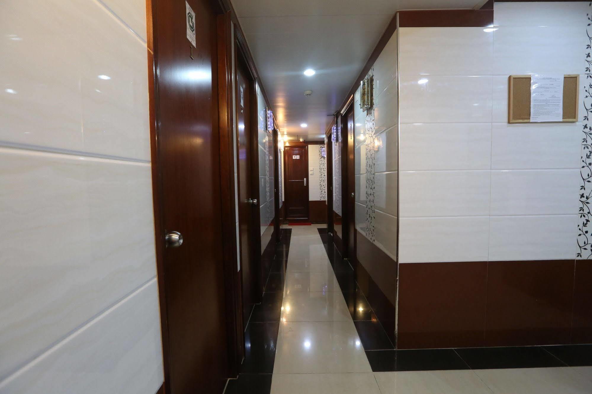 Temple Street Hotel Kowloon  Exterior photo